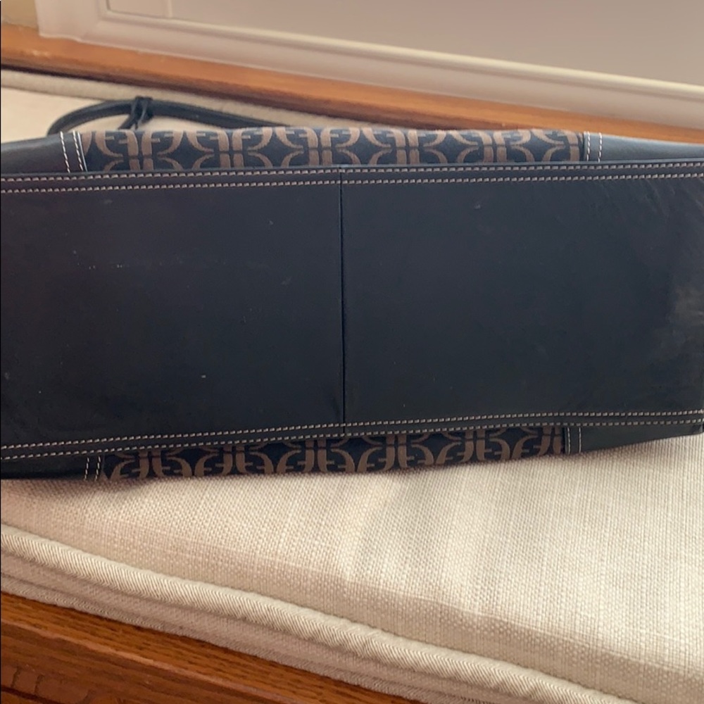 Fossil Black and Brown Tote Bag - Picture 2 of 3